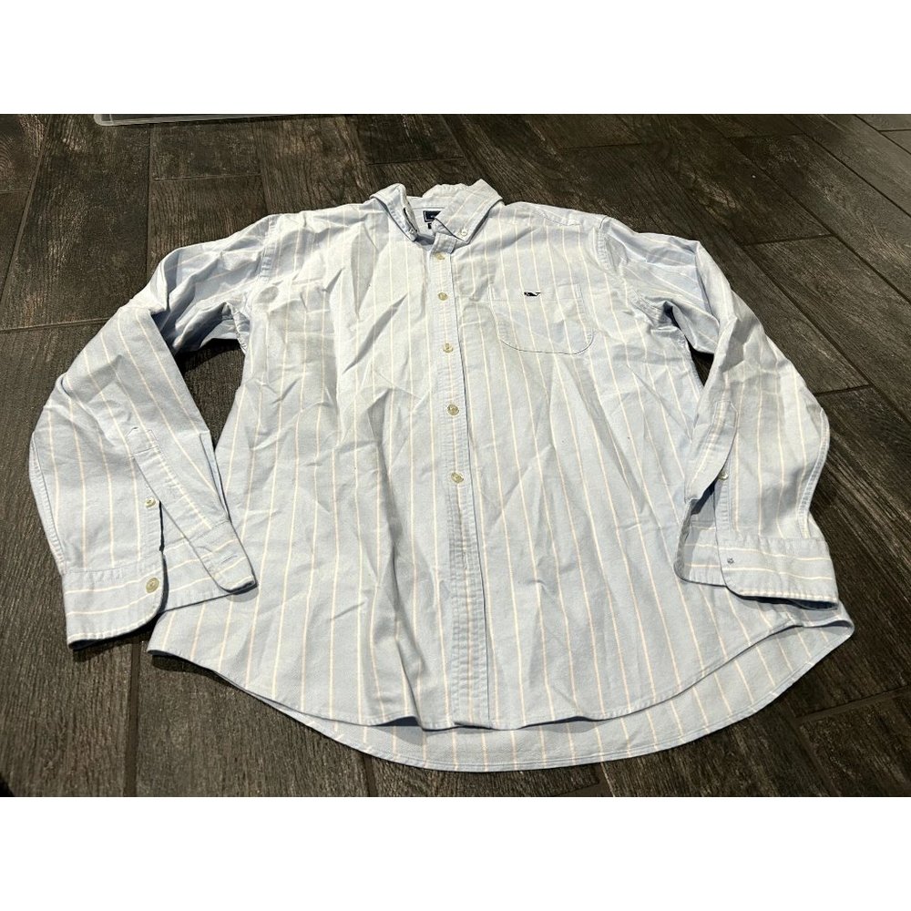 GENTLY USED VINEYARD VINES BUTTON DOWN SHIRT